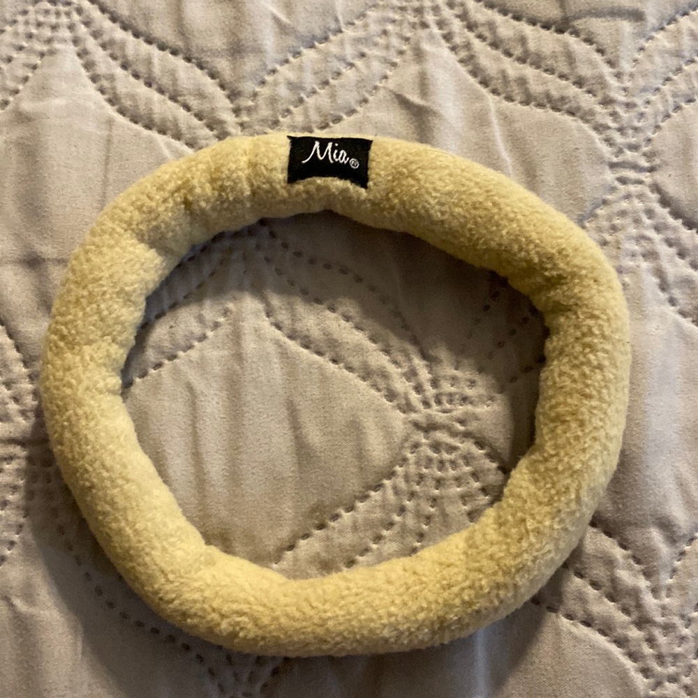 🧨4/$20🧨  Mia Build a Bun